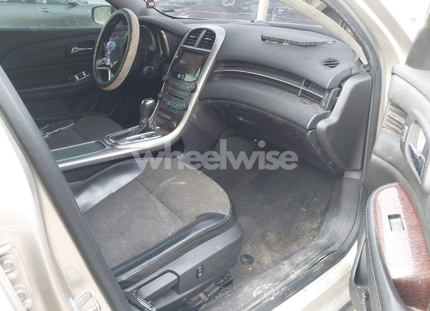 Photo 5 of 2013 Chevrolet Malibu 2LT (VIN 1G11E5SA2DF304550)