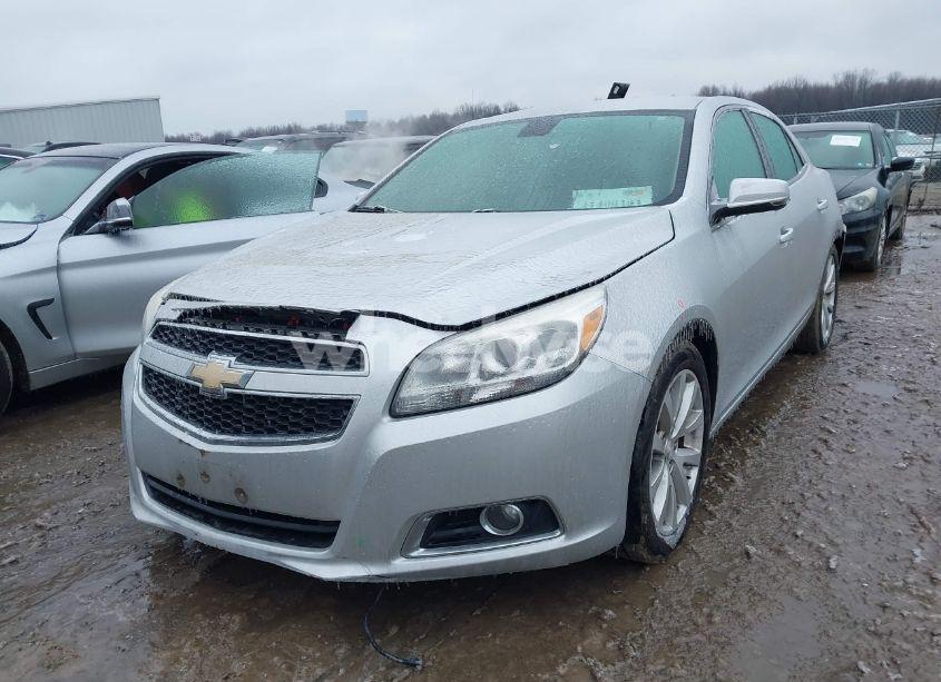 Photo 2 of 2013 Chevrolet Malibu 2LT (VIN 1G11E5SA2DU143192)