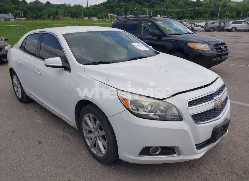 2013 Chevrolet Malibu 2LT (VIN 1G11E5SA4DF228748) main photo