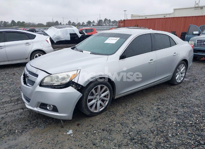 Photo 2 of 2013 Chevrolet Malibu 2LT (VIN 1G11E5SA4DF229284)