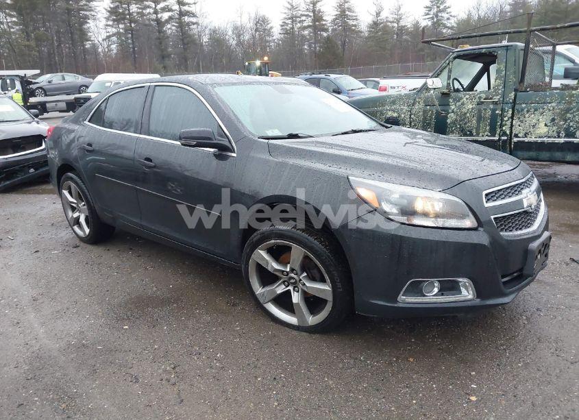 2013 Chevrolet Malibu 2LT (VIN 1G11E5SA4DF250491) main photo