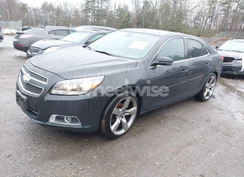 Photo 2 of 2013 Chevrolet Malibu 2LT (VIN 1G11E5SA4DF250491)