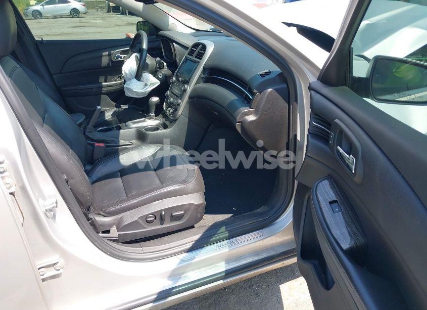 Photo 5 of 2016 Chevrolet Malibu LIMITED LTZ (VIN 1G11E5SA4GF139833)