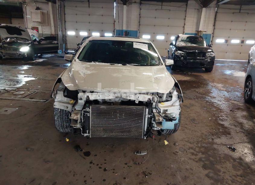 Photo 6 of 2013 Chevrolet Malibu 2LT (VIN 1G11E5SA5DF174750)