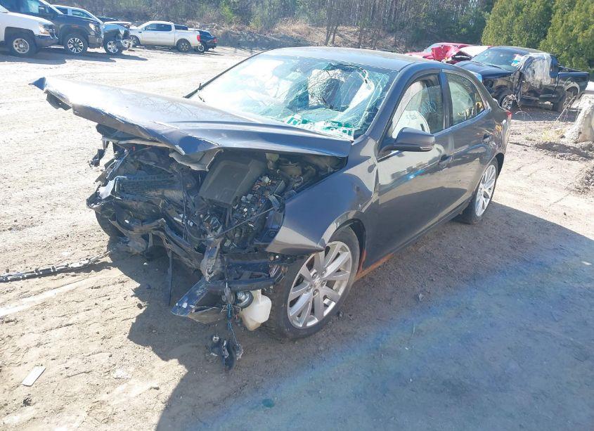 Photo 2 of 2013 Chevrolet Malibu 2LT (VIN 1G11E5SA5DF228290)