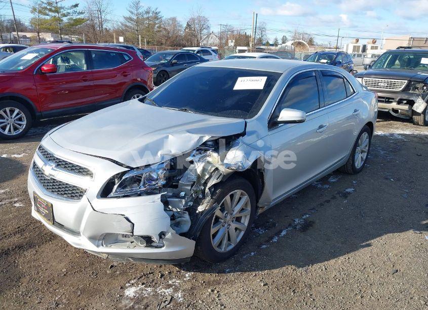 Photo 2 of 2013 Chevrolet Malibu 2LT (VIN 1G11E5SA5DF252427)