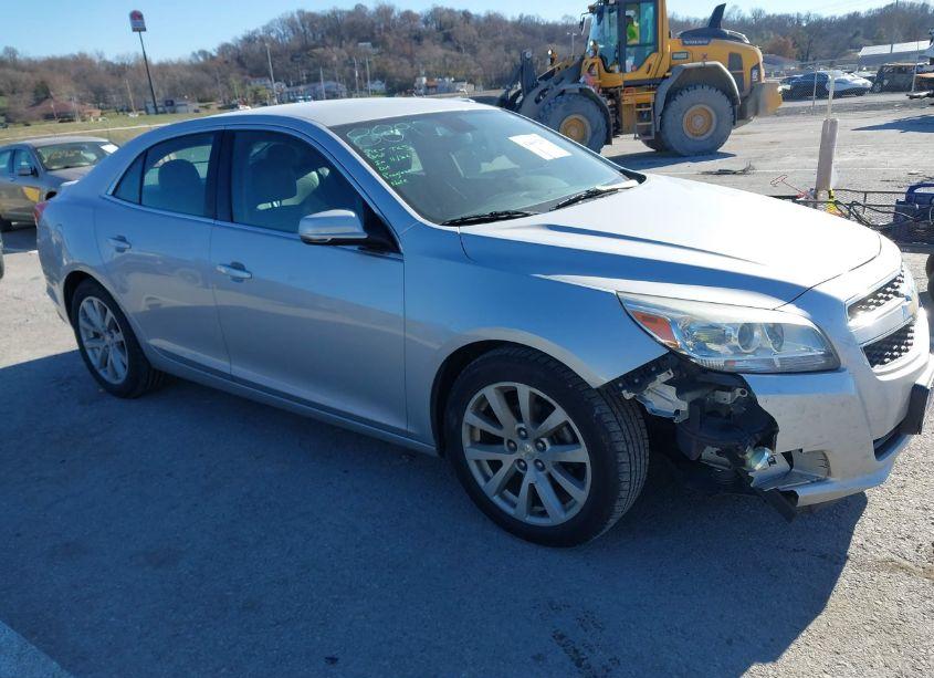 2013 Chevrolet Malibu 2LT (VIN 1G11E5SA5DF342032) main photo