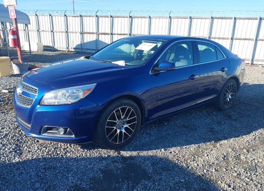 Photo 2 of 2013 Chevrolet Malibu 2LT (VIN 1G11E5SA6DU124581)