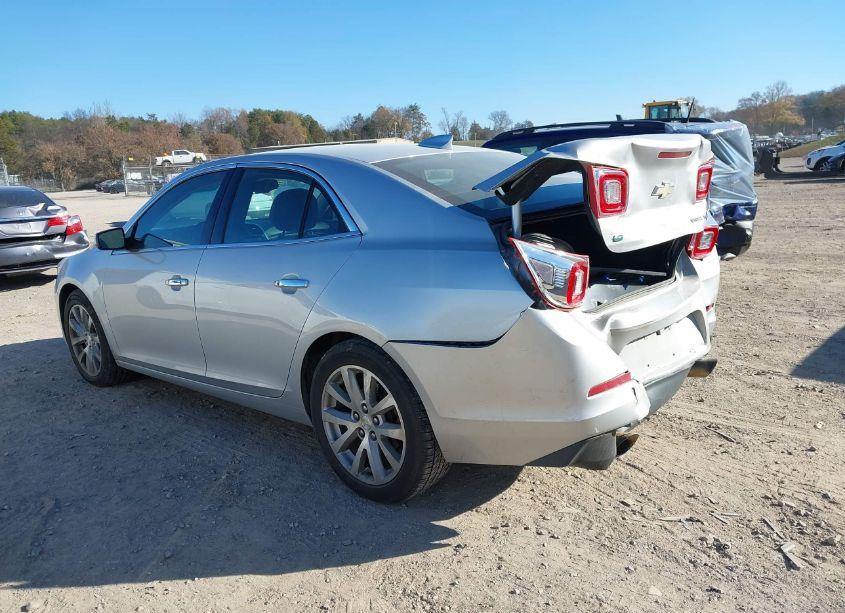 Photo 3 of 2016 Chevrolet Malibu LIMITED LTZ (VIN 1G11E5SA6GF107935)