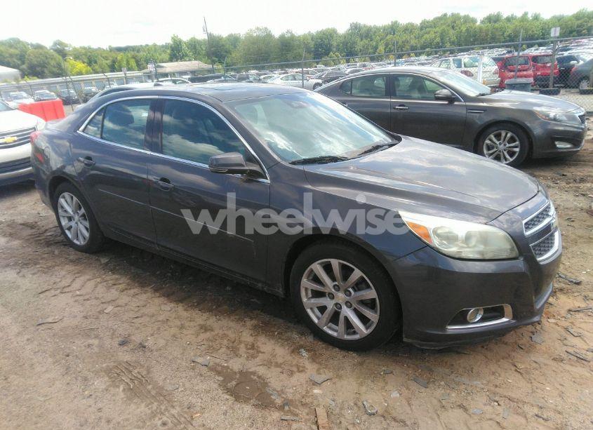 2013 Chevrolet Malibu 2LT (VIN 1G11E5SA7DF164690) main photo
