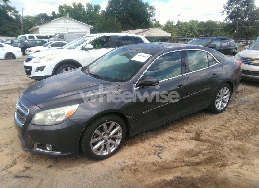 Photo 2 of 2013 Chevrolet Malibu 2LT (VIN 1G11E5SA7DF164690)