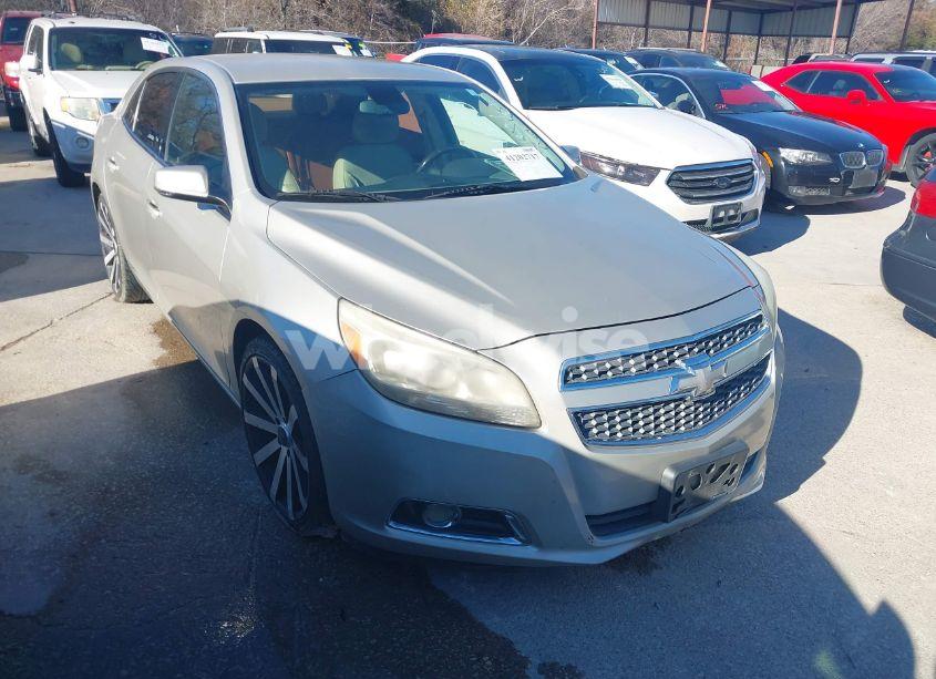 2013 Chevrolet Malibu 2LT (VIN 1G11E5SA7DF269620) main photo