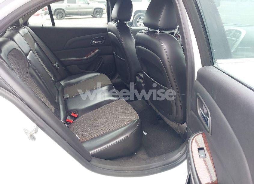 Photo 8 of 2013 Chevrolet Malibu 2LT (VIN 1G11E5SA8DF311048)