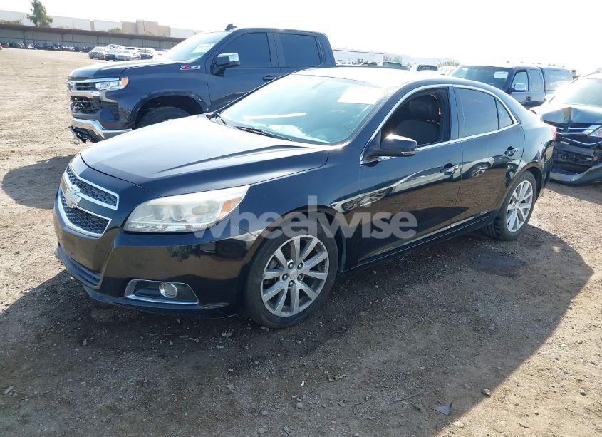 Photo 2 of 2013 Chevrolet Malibu 2LT (VIN 1G11E5SA8DU130589)