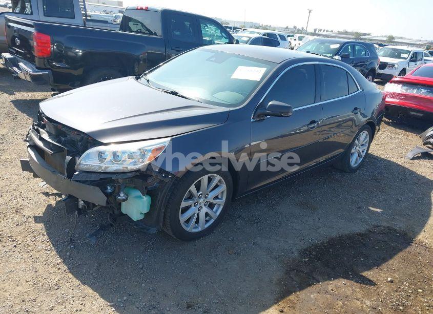 Photo 2 of 2013 Chevrolet Malibu 2LT (VIN 1G11E5SAXDF188997)