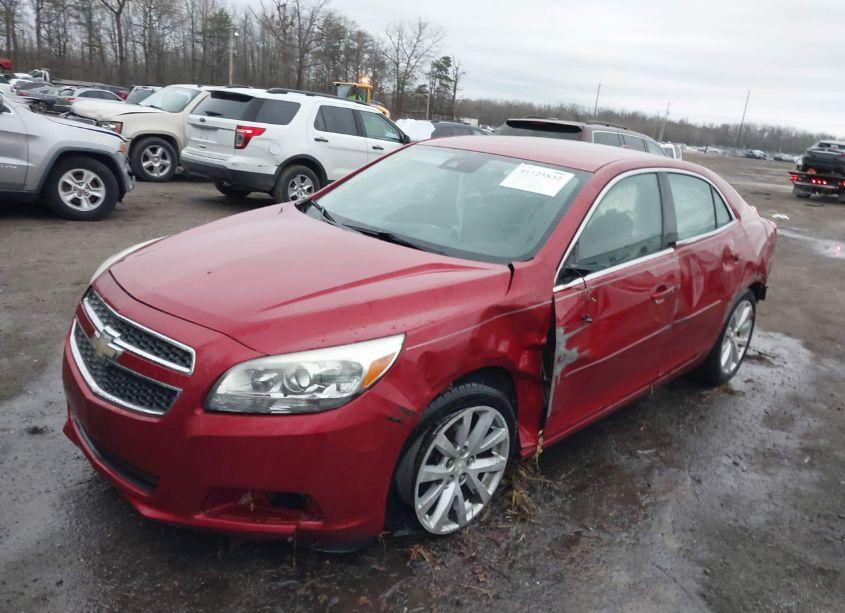 Photo 2 of 2013 Chevrolet Malibu 2LT (VIN 1G11E5SAXDF190314)