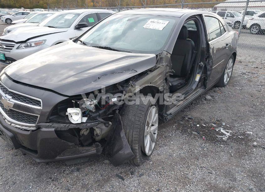 Photo 6 of 2013 Chevrolet Malibu 2LT (VIN 1G11E5SAXDF198283)
