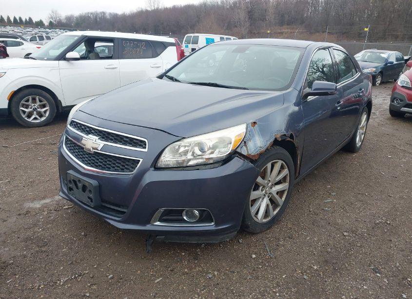 Photo 2 of 2013 Chevrolet Malibu 2LT (VIN 1G11E5SAXDF268722)
