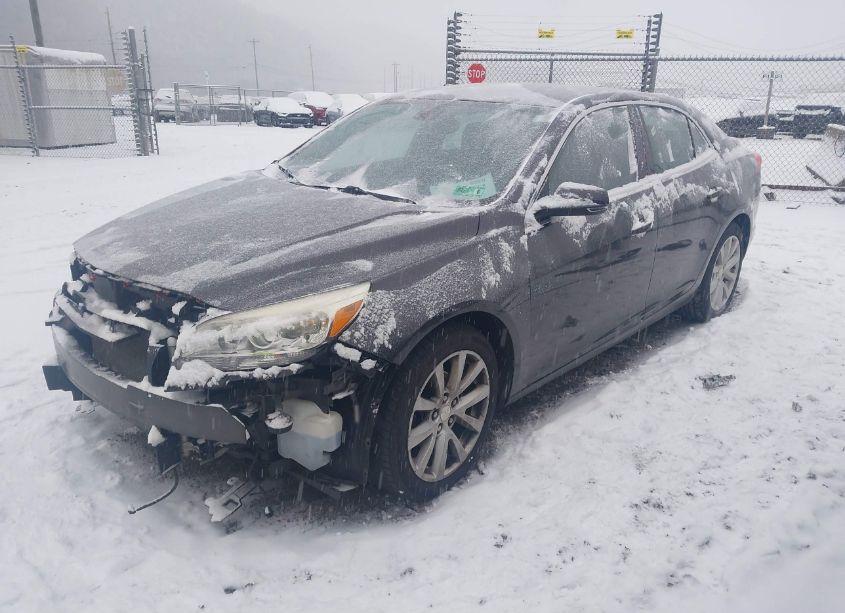 Photo 2 of 2013 Chevrolet Malibu 2LT (VIN 1G11E5SAXDF302786)