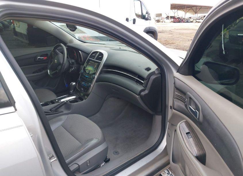 Photo 5 of 2014 Chevrolet Malibu LT (VIN 1G11E5SL0EF195685)