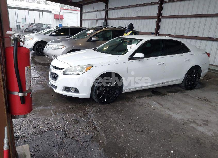 Photo 2 of 2014 Chevrolet Malibu LT (VIN 1G11E5SL0EF299240)