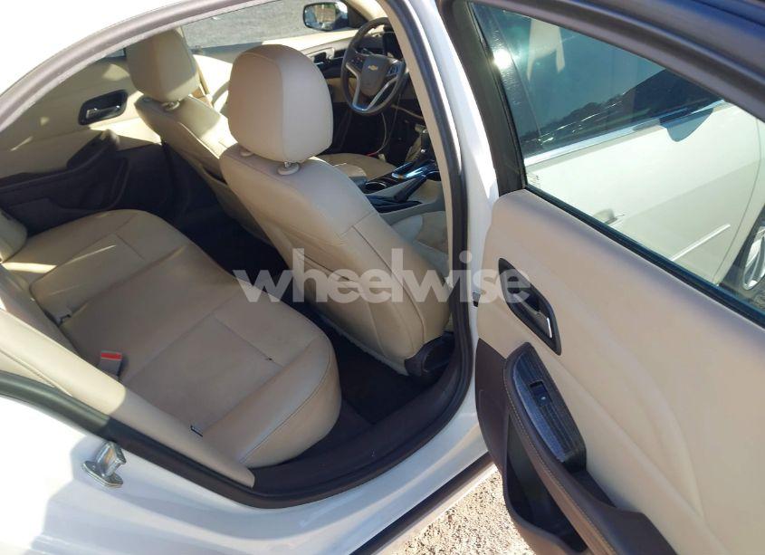 Photo 8 of 2014 Chevrolet Malibu 2LT (VIN 1G11E5SL2EF241534)