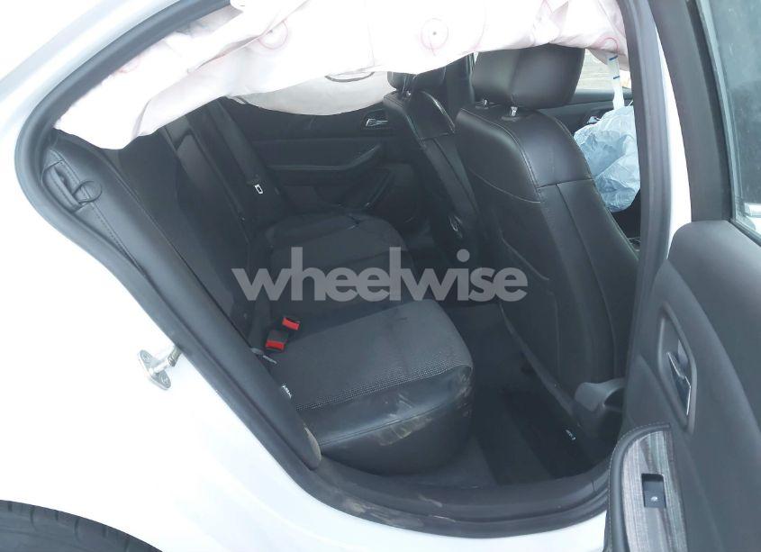 Photo 8 of 2014 Chevrolet Malibu 2LT (VIN 1G11E5SL2EU127402)