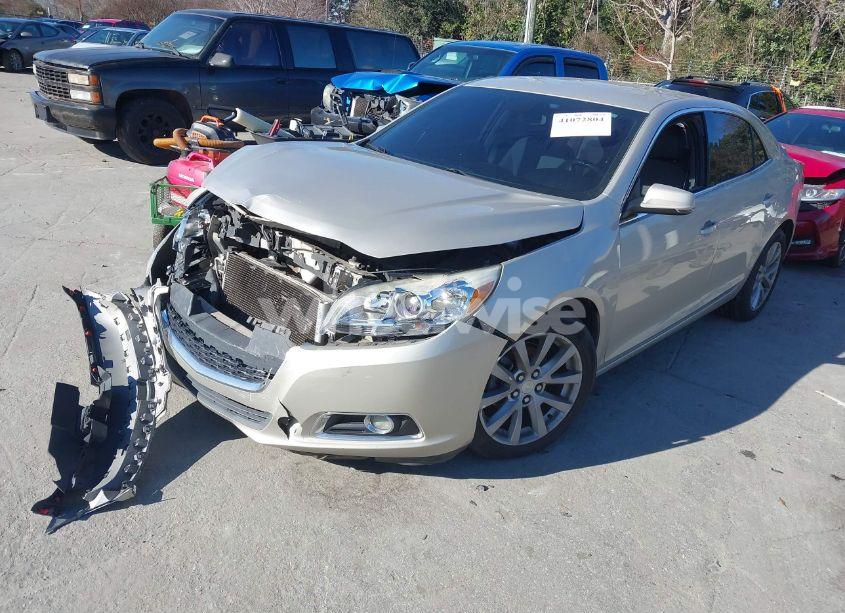 Photo 2 of 2014 Chevrolet Malibu 2LT (VIN 1G11E5SL4EF288211)