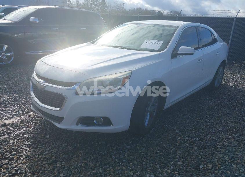 Photo 2 of 2014 Chevrolet Malibu 2LT (VIN 1G11E5SL7EF231422)