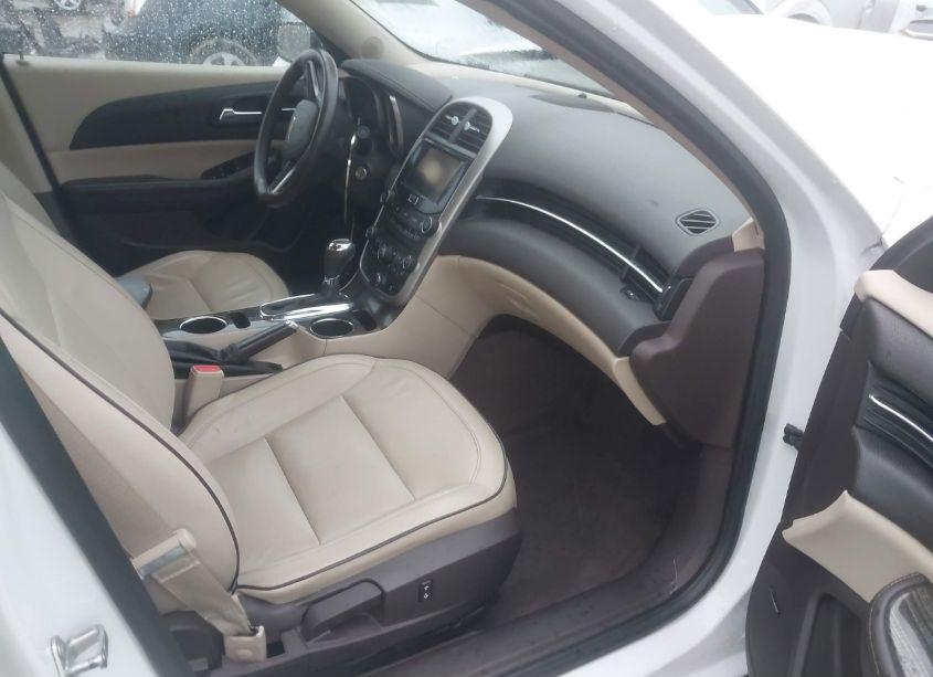 Photo 5 of 2014 Chevrolet Malibu LT (VIN 1G11E5SL8EF118112)