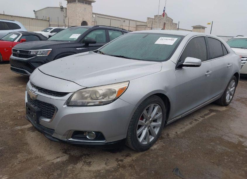 Photo 2 of 2014 Chevrolet Malibu 2LT (VIN 1G11E5SLXEU132623)