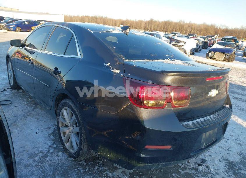 Photo 3 of 2015 Chevrolet Malibu 3LT (VIN 1G11E5SXXFF138334)