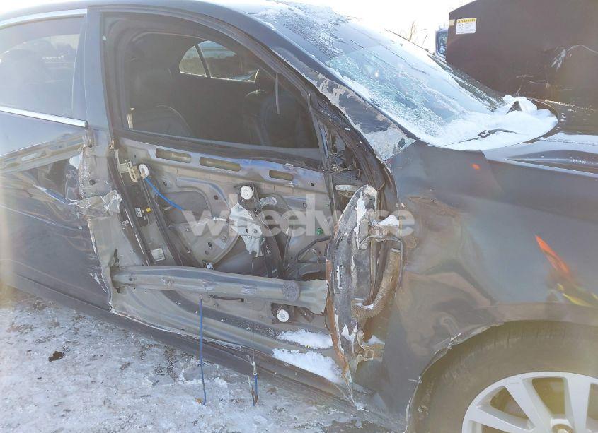 Photo 6 of 2015 Chevrolet Malibu 3LT (VIN 1G11E5SXXFF138334)