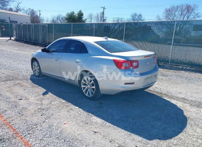 Photo 3 of 2015 Chevrolet Malibu 1LZ (VIN 1G11F5SL3FU103642)