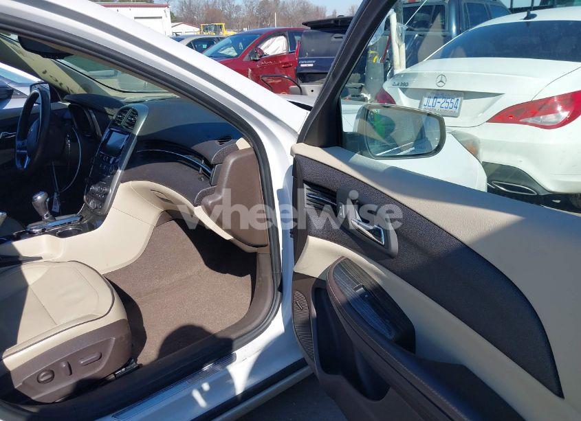 Photo 5 of 2015 Chevrolet Malibu 1LZ (VIN 1G11F5SL4FF185692)