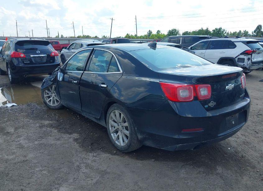 Photo 3 of 2015 Chevrolet Malibu 1LZ (VIN 1G11F5SL5FF152216)