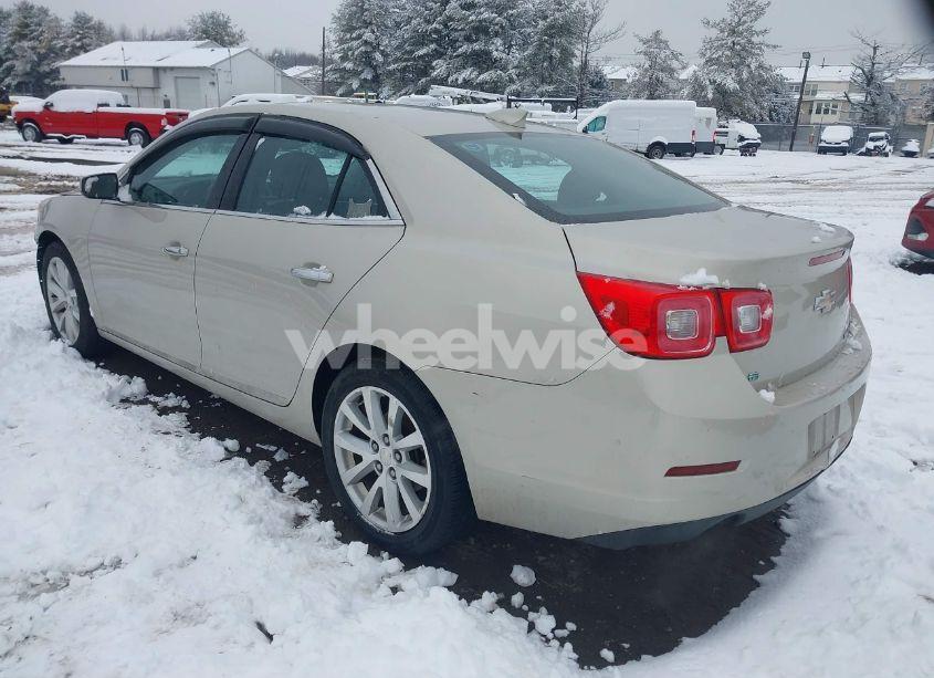Photo 3 of 2015 Chevrolet Malibu 1LZ (VIN 1G11F5SL5FF320582)