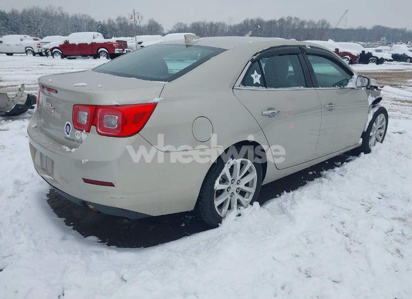 Photo 4 of 2015 Chevrolet Malibu 1LZ (VIN 1G11F5SL5FF320582)