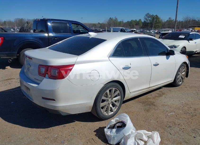 Photo 4 of 2015 Chevrolet Malibu 1LZ (VIN 1G11F5SL6FF160129)