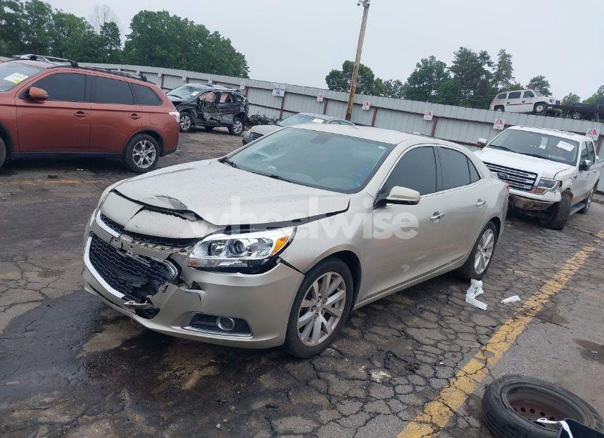 Photo 2 of 2015 Chevrolet Malibu 1LZ (VIN 1G11F5SL8FF258756)