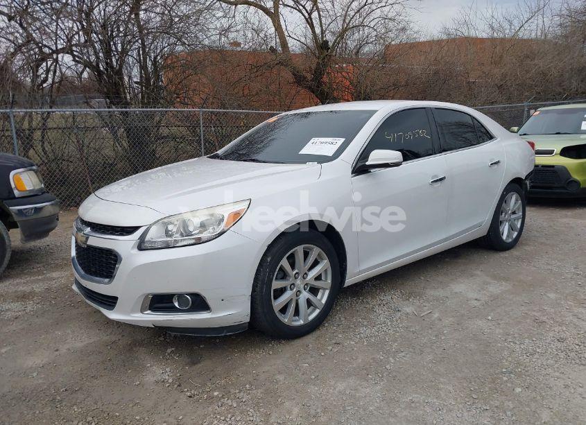 Photo 2 of 2015 Chevrolet Malibu 1LZ (VIN 1G11F5SL9FF262718)