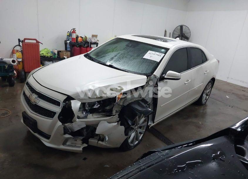 Photo 2 of 2013 Chevrolet Malibu 3LT (VIN 1G11G5SX0DF187758)