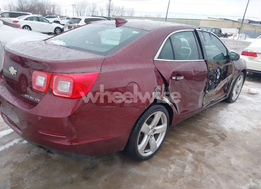 Photo 4 of 2015 Chevrolet Malibu 2LZ (VIN 1G11G5SX0FF168825)