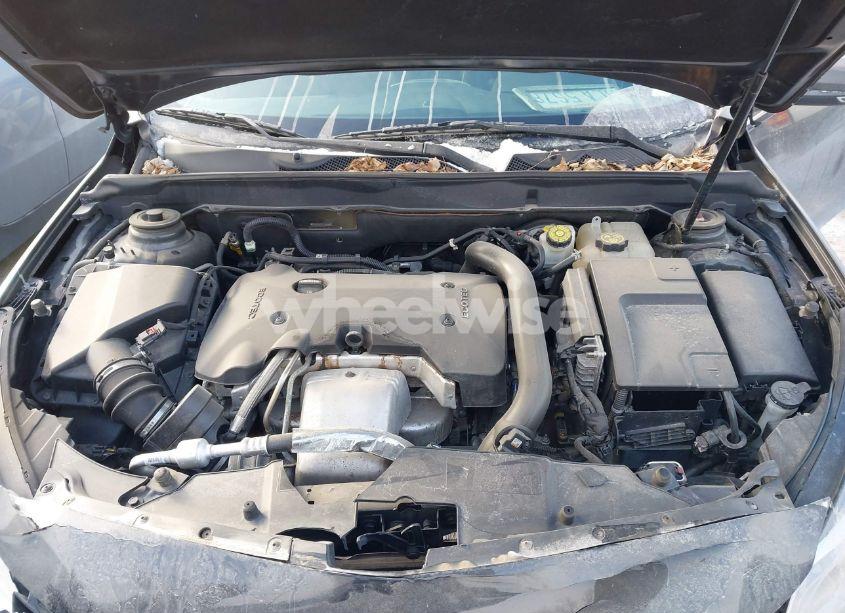 Photo 10 of 2015 Chevrolet Malibu 2LZ (VIN 1G11G5SX1FF140144)