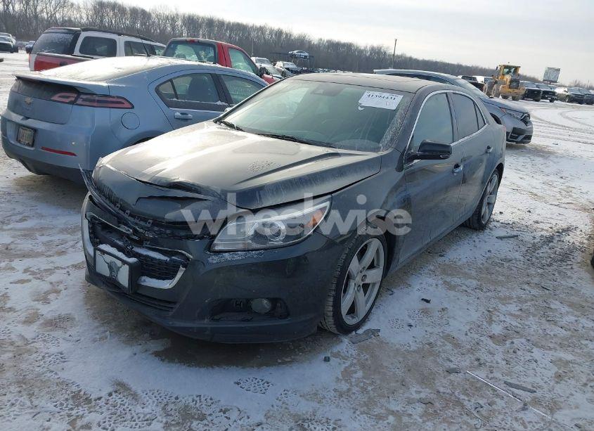 Photo 2 of 2015 Chevrolet Malibu 2LZ (VIN 1G11G5SX1FF140144)