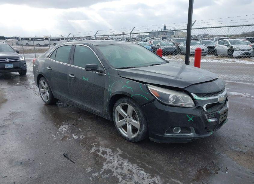 2015 Chevrolet Malibu 2LZ (VIN 1G11G5SX2FF124194) main photo
