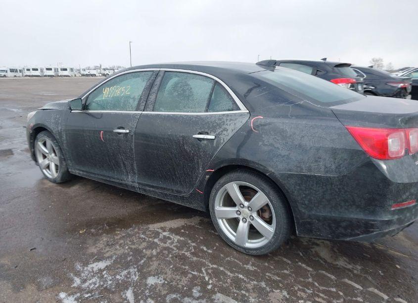 Photo 3 of 2015 Chevrolet Malibu 2LZ (VIN 1G11G5SX2FF124194)