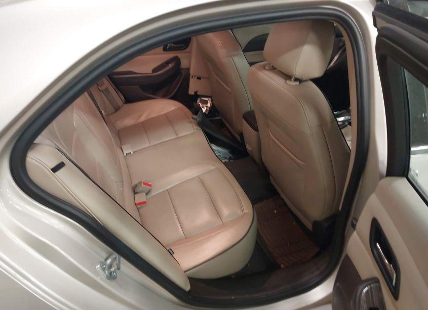 Photo 8 of 2015 Chevrolet Malibu 2LZ (VIN 1G11G5SX4FF106263)