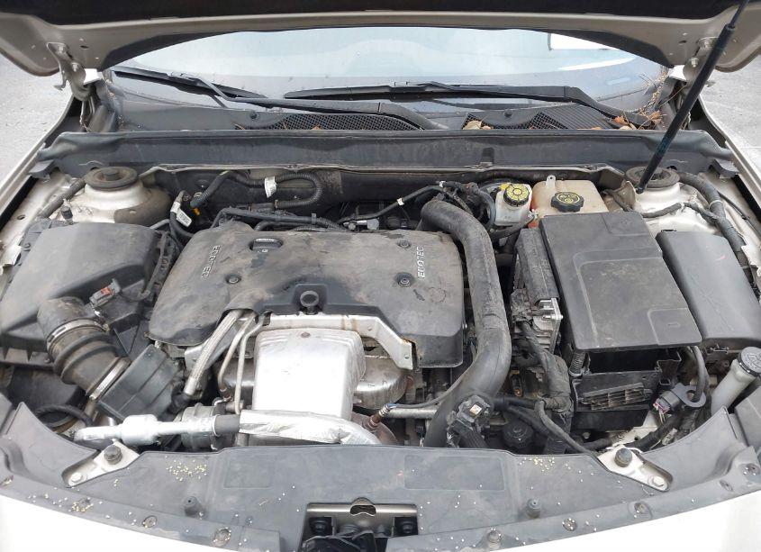 Photo 10 of 2015 Chevrolet Malibu 2LZ (VIN 1G11G5SX5FF215752)