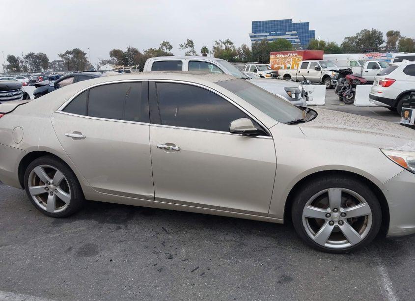Photo 13 of 2015 Chevrolet Malibu 2LZ (VIN 1G11G5SX5FF215752)